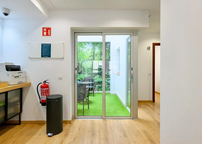 Hotel Emete & Coworking By Airnest