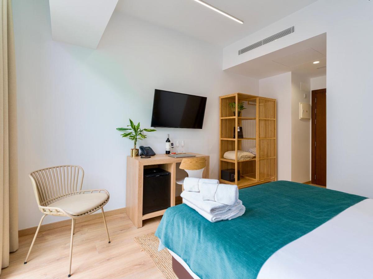 Emete & Coworking By Airnest Hotel