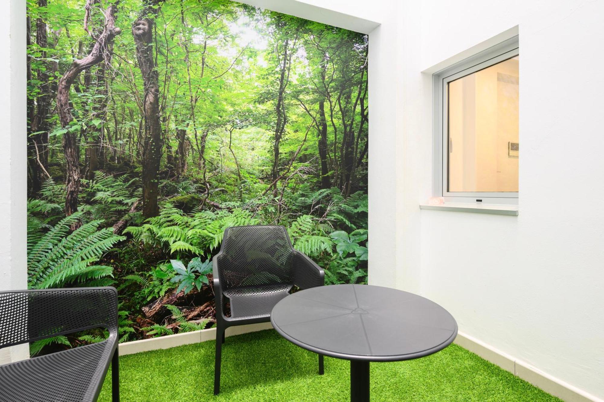 Emete & Coworking By Airnest 3*