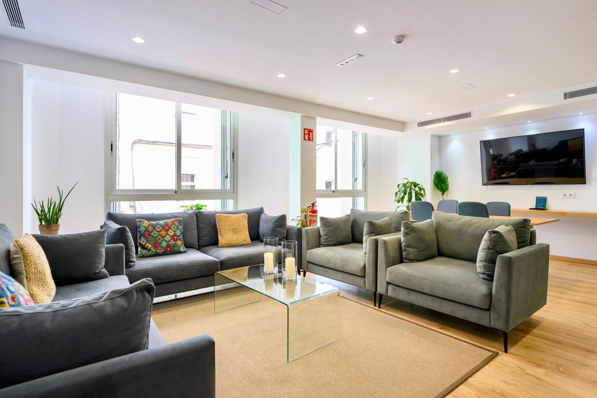 Emete & Coworking By Airnest Las Palmas / Gran Canaria