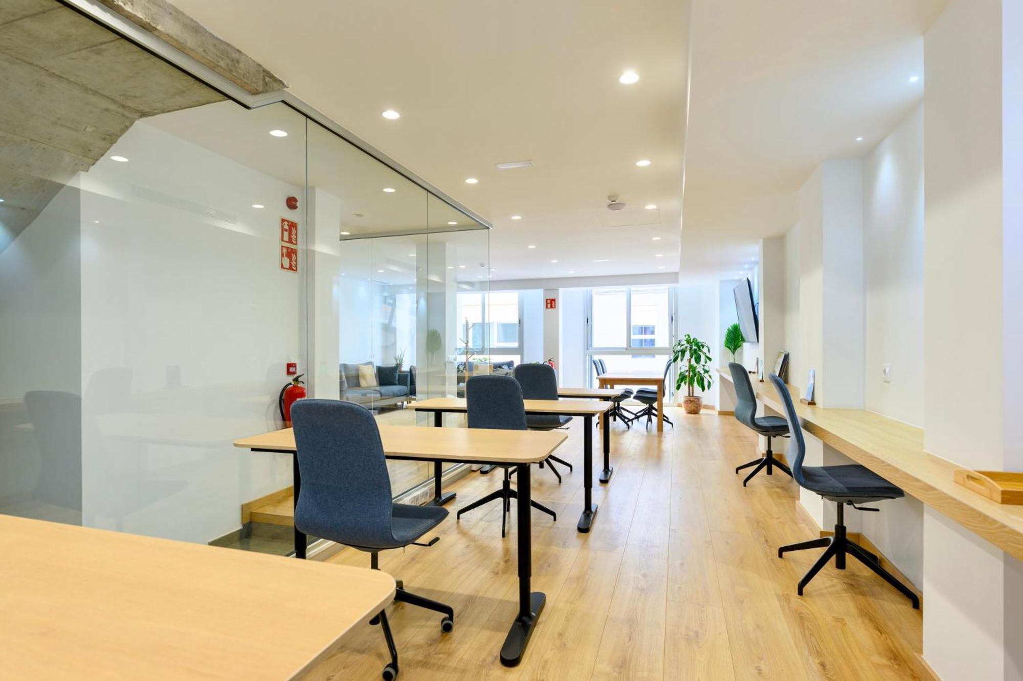 Hotel Emete & Coworking By Airnest